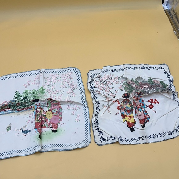 Vintage silk geisha Japanese handkerchiefs, Asian, oriental - Picture 1 of 8